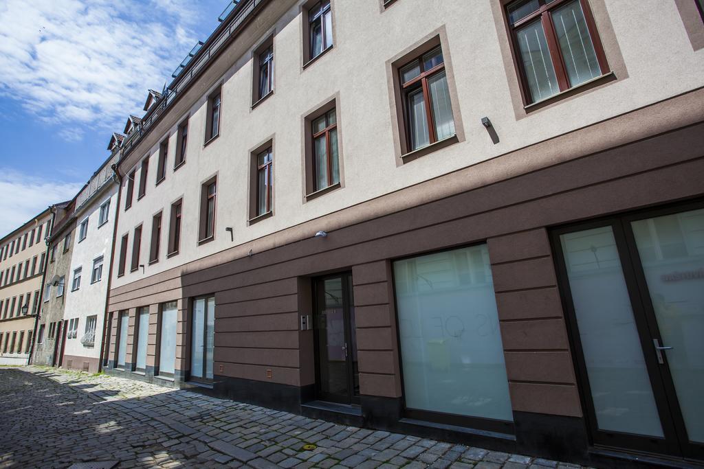 Stay In City Apartment Bastova Братислава Екстериор снимка