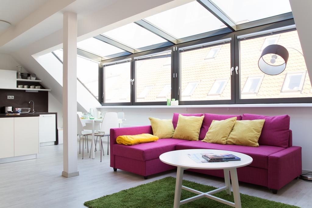 Stay In City Apartment Bastova Братислава Екстериор снимка